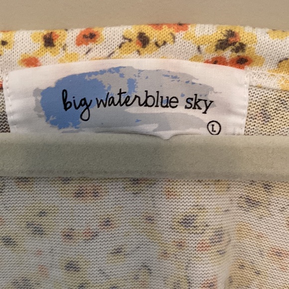 Darling Top - Picture 3 of 5